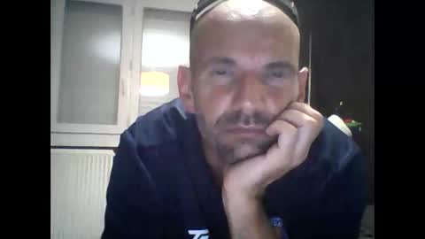 Snapshot of montmasse chatting on May 24, 2026, 11:21 pm montmasse online show from May 24, 2026, 11:21 pm