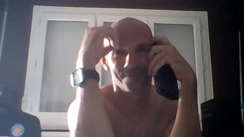 Snapshot of montmasse chatting on June 21, 2026, 5:37 pm montmasse online show from June 21, 2026, 5:37 pm