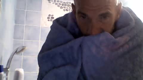Snapshot of montmasse chatting on August 1, 2026, 7:13 pm montmasse online show from August 1, 2026, 7:13 pm