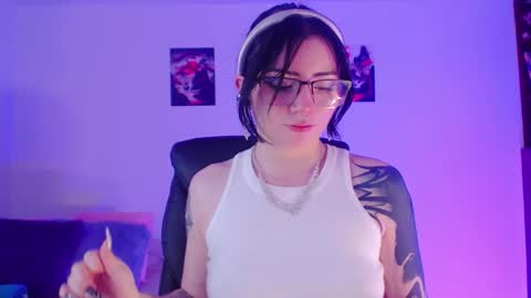 montreal_18 online show from February 22, 2026, 1:40 am