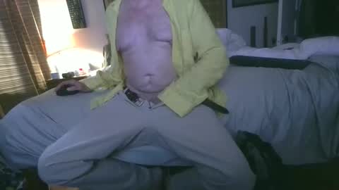 Snapshot of montrealpig chatting on June 2, 2026, 1:35 pm pervy guy online show from June 2, 2026, 1:35 pm