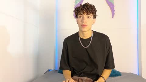 Snapshot of monyel_blake chatting on June 15, 2026, 11:34 am online show from June 15, 2026, 11:34 am