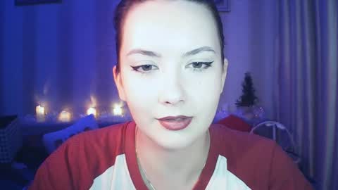 moodiemira online show from January 15, 2026, 7:50 pm