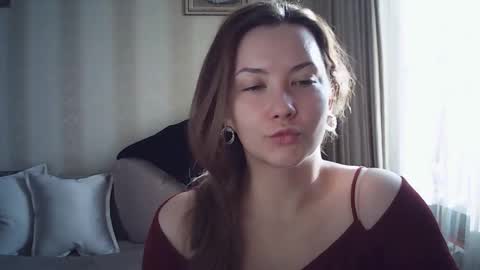 moodiemira online show from March 25, 2026, 1:39 pm