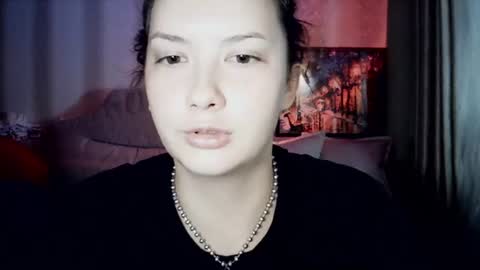 Snapshot of moodiemira chatting on June 20, 2026, 5:49 pm moodiemira online show from June 20, 2026, 5:49 pm