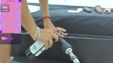 moon78max online show from September 29, 2025, 11:48 am