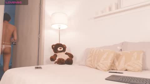 Angels online show from September 23, 2025, 7:06 pm