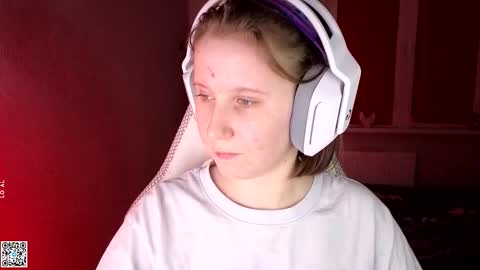 Lola online show from September 14, 2025, 4:39 pm