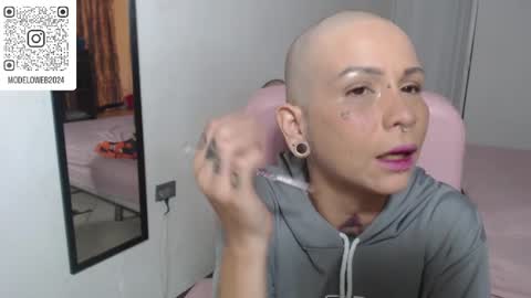 Luna online show from February 17, 2025, 11:09 pm