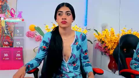 Moon online show from October 5, 2025, 12:58 pm