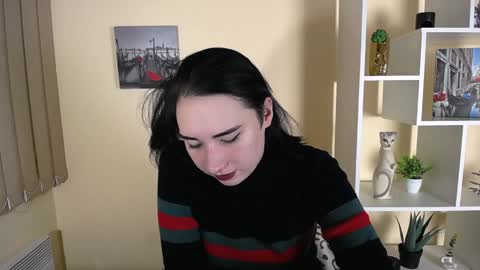 Diana online show from December 4, 2024, 1:09 pm