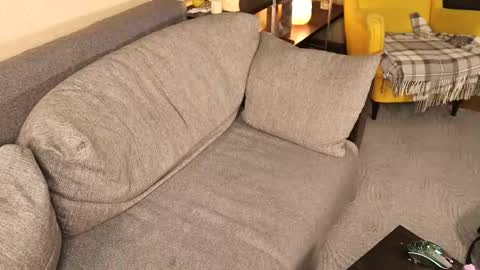 Kate Moon online show from March 12, 2026, 7:53 pm