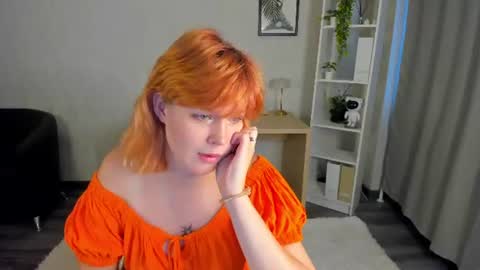 Snapshot of moon_starry chatting on June 24, 2026, 8:02 am Your love online show from June 24, 2026, 8:02 am