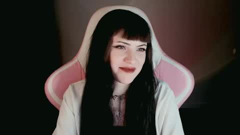  sophie  online show from May 28, 2026, 8:28 pm