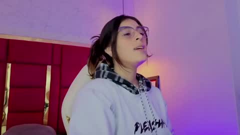 Winy online show from April 22, 2026, 11:23 am