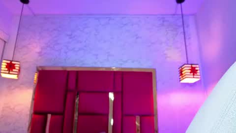 Snapshot of moon_winy chatting on June 10, 2026, 12:04 pm Winy online show from June 10, 2026, 12:04 pm
