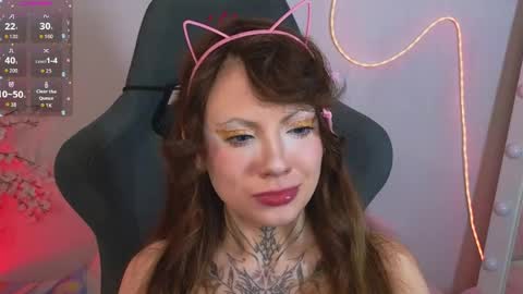 Erica online show from April 21, 2026, 8:53 am