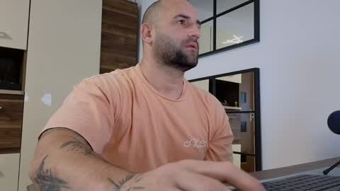 Twitterjoe dominik     online show from April 22, 2026, 5:54 am