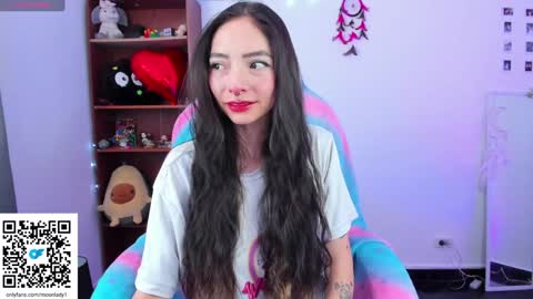 MOON  online show from January 31, 2025, 8:22 pm