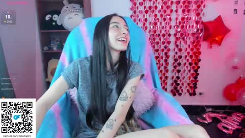 MOON  online show from March 2, 2025, 5:33 am