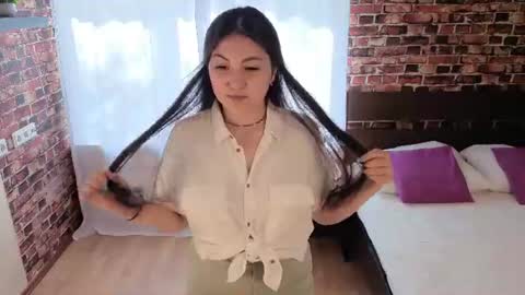 Bella online show from July 6, 2026, 11:07 am