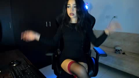 Madison online show from December 21, 2025, 1:24 am