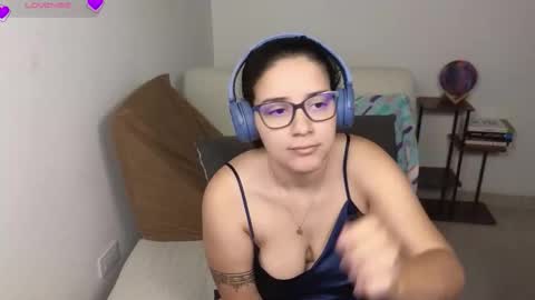 Moon Woman online show from January 14, 2026, 2:50 am