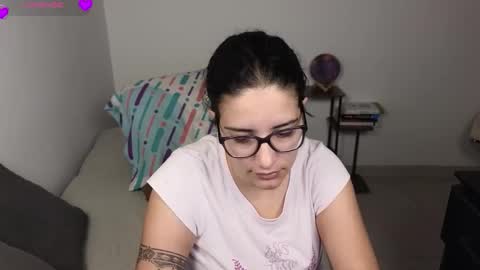 Moon Woman online show from March 16, 2026, 1:22 am