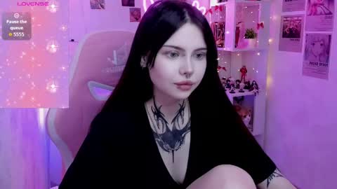 Morana online show from April 23, 2026, 2:24 am