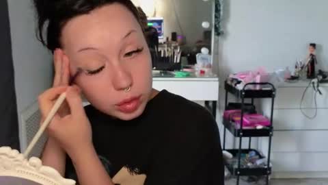 Snapshot of moranagoddess chatting on July 16, 2026, 1:06 pm Morana follow my boosty online show from July 16, 2026, 1:06 pm