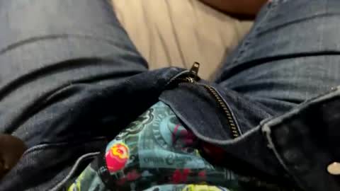 Me online show from January 15, 2026, 7:50 pm