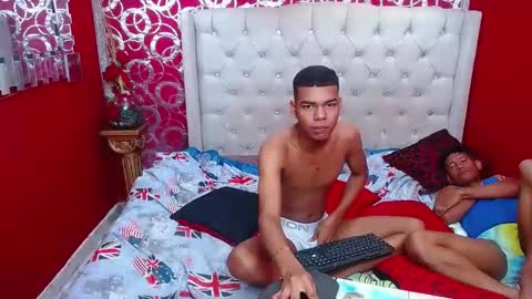 duohot23 online show from January 22, 2025, 2:04 am