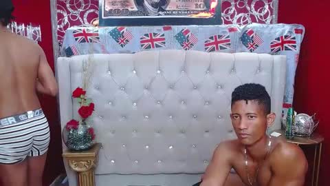 duohot23 online show from February 8, 2025, 10:08 pm