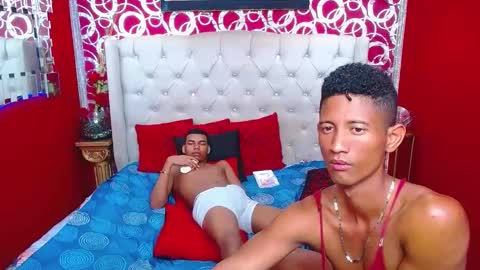 duohot23 online show from February 19, 2025, 1:51 am