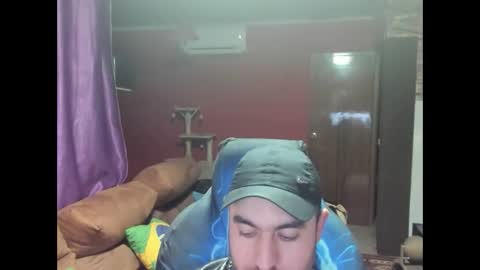 Snapshot of morenovlc848489 chatting on April 15, 2026, 8:09 pm morenovlc848489 online show from April 15, 2026, 8:09 pm