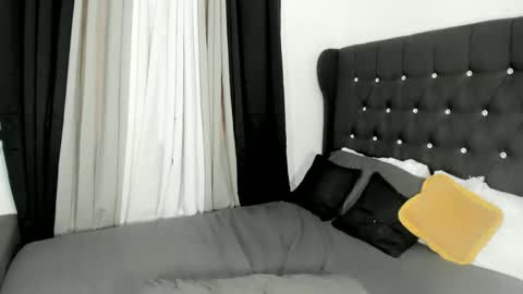 Snapshot of morgana_blackwood chatting on May 18, 2026, 4:40 am morgana_blackwood online show from May 18, 2026, 4:40 am