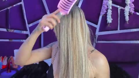 MorganHarper online show from April 18, 2026, 4:05 am