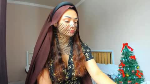 Snapshot of moroccan_diamond_ chatting on December 21, 2025, 5:36 am Medina online show from December 21, 2025, 5:36 am