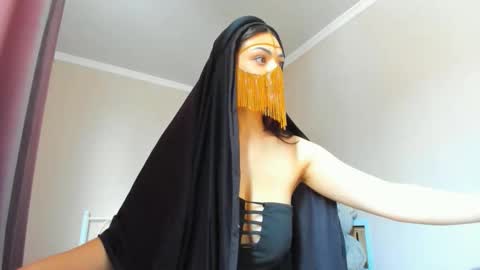 Snapshot of moroccan_diamond_ chatting on February 27, 2026, 7:41 am Medina online show from February 27, 2026, 7:41 am