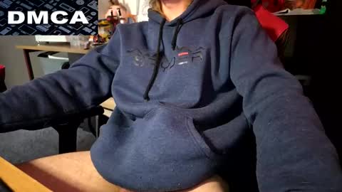 Snapshot of morphasis chatting on February 10, 2026, 8:13 pm Morphas1s online show from February 10, 2026, 8:13 pm