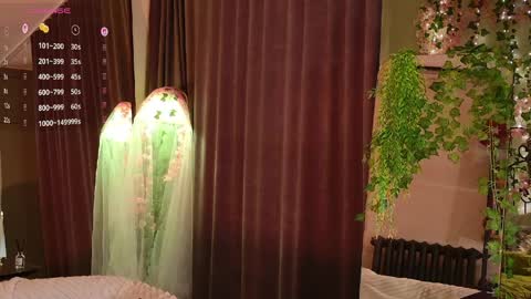 morvelyn online show from March 30, 2026, 6:42 pm