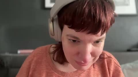 Mossy Mommy online show from February 16, 2025, 4:42 pm