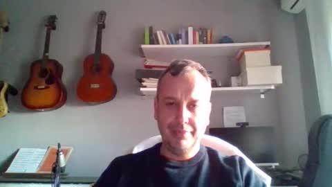 Snapshot of mot_ron79 chatting on February 24, 2026, 4:16 pm mot_ron79 online show from February 24, 2026, 4:16 pm