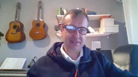 Snapshot of mot_ron79 chatting on April 8, 2026, 9:42 am mot_ron79 online show from April 8, 2026, 9:42 am