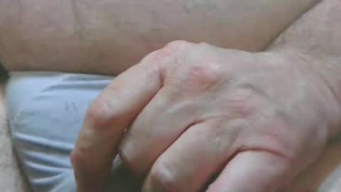 moth12 online show from March 4, 2025, 4:52 pm