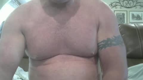 Snapshot of motorguy08 chatting on September 26, 2025, 6:23 pm motorguy08 online show from September 26, 2025, 6:23 pm