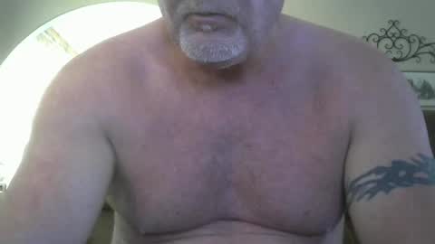 Snapshot of motorguy08 chatting on October 10, 2025, 10:09 pm motorguy08 online show from October 10, 2025, 10:09 pm