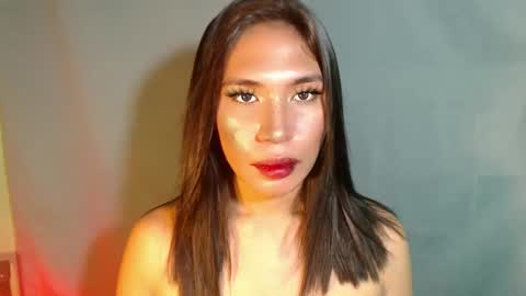 mouiline_rouge69 online show from March 10, 2025, 2:50 am