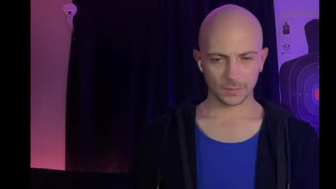 mount_vesuvius online show from April 18, 2026, 1:53 am