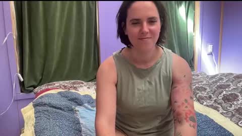 Snapshot of moussemagoo chatting on March 20, 2026, 5:18 pm MousseMagoo online show from March 20, 2026, 5:18 pm